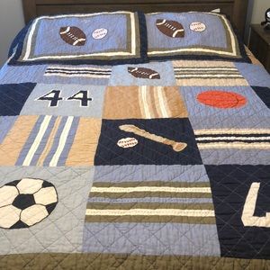 Boys sports quilt set